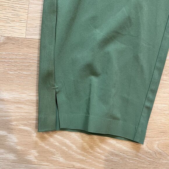 Athleta Brooklyn Jumpsuit Green-Size 6 - Picture 5 of 10